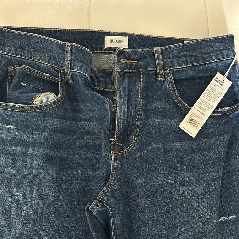 *NEW* Hudson “Blake” Jeans 33/32